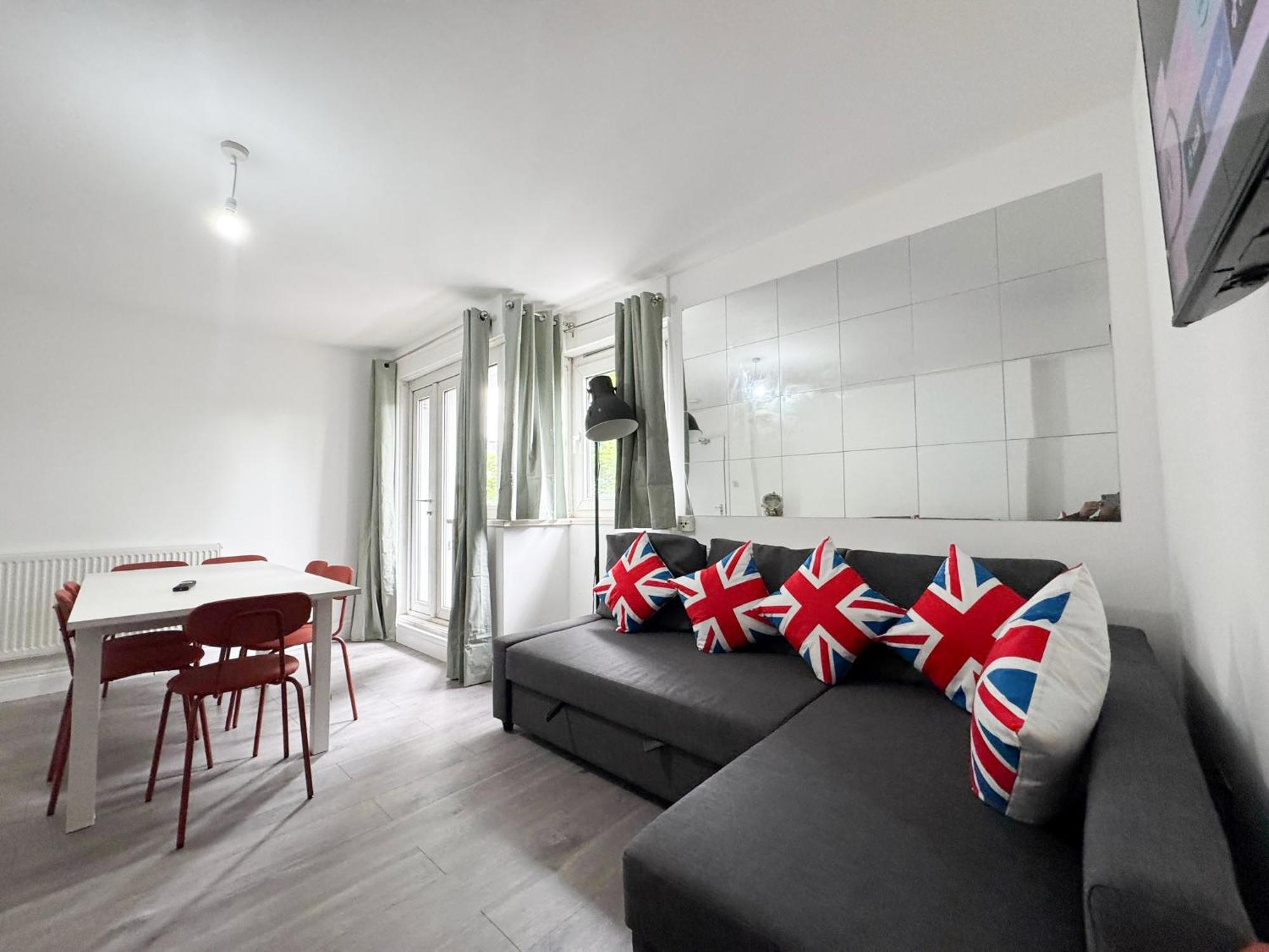 Vollasky Apartment