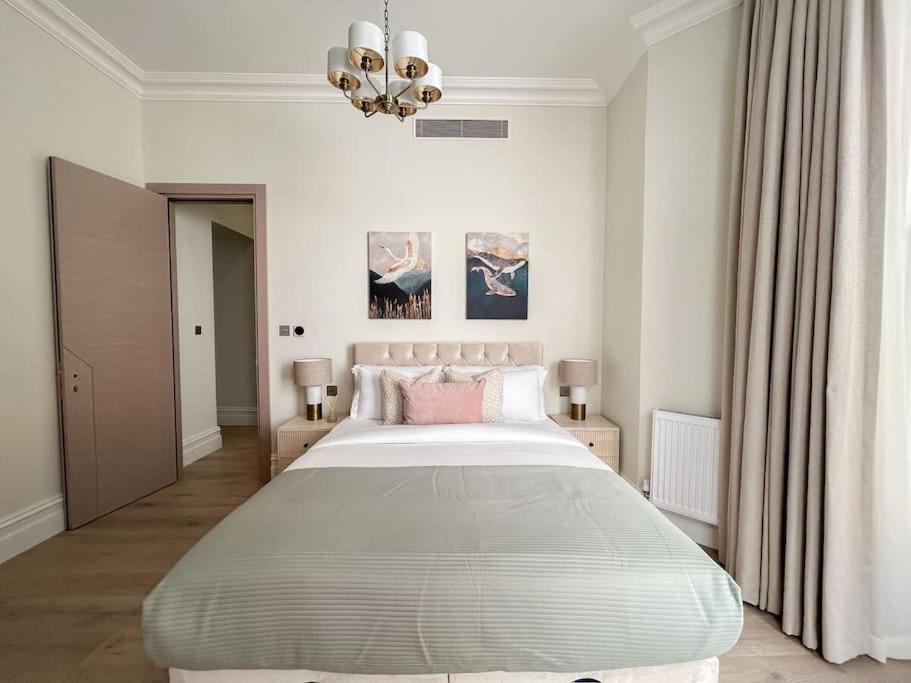 Stylish 2 Bed Flat On The Iconic Gloucester Road Apartamento