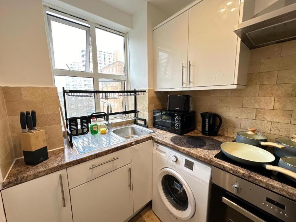 Kendal Street Comfortable Apartment
