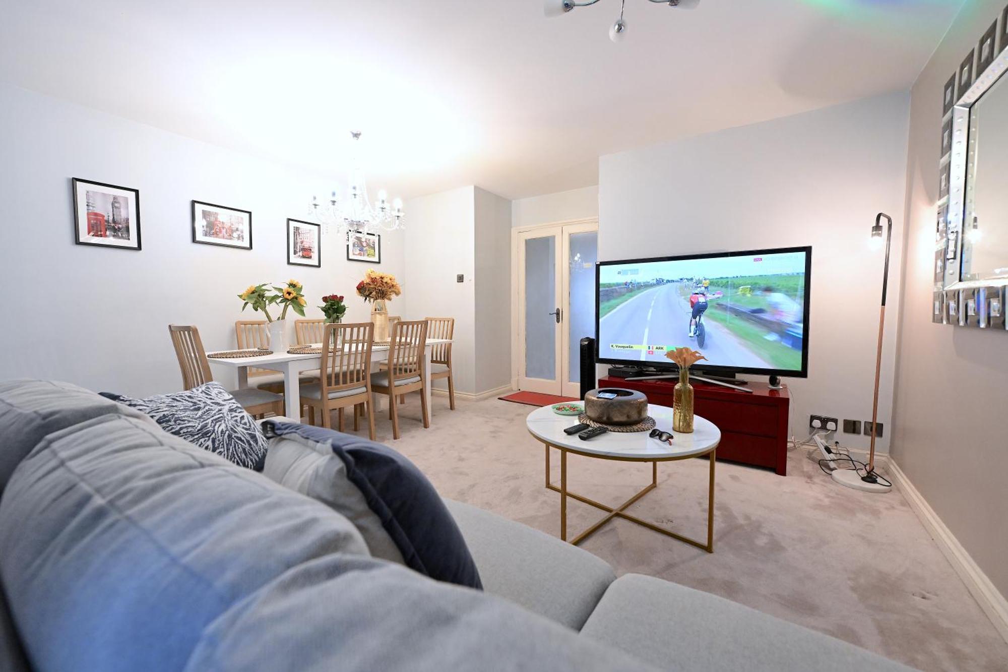 3 Bedroom House In Euston, Patio & Bbq *