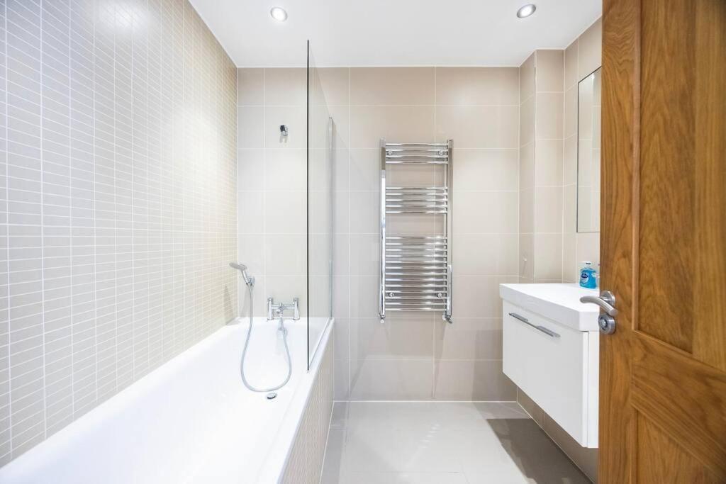 Apartment Smart Kensington Retreat 2br *