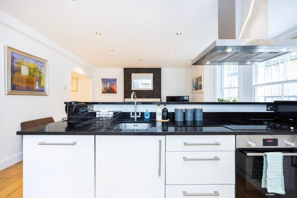 Apartment Smart Kensington Retreat 2br London