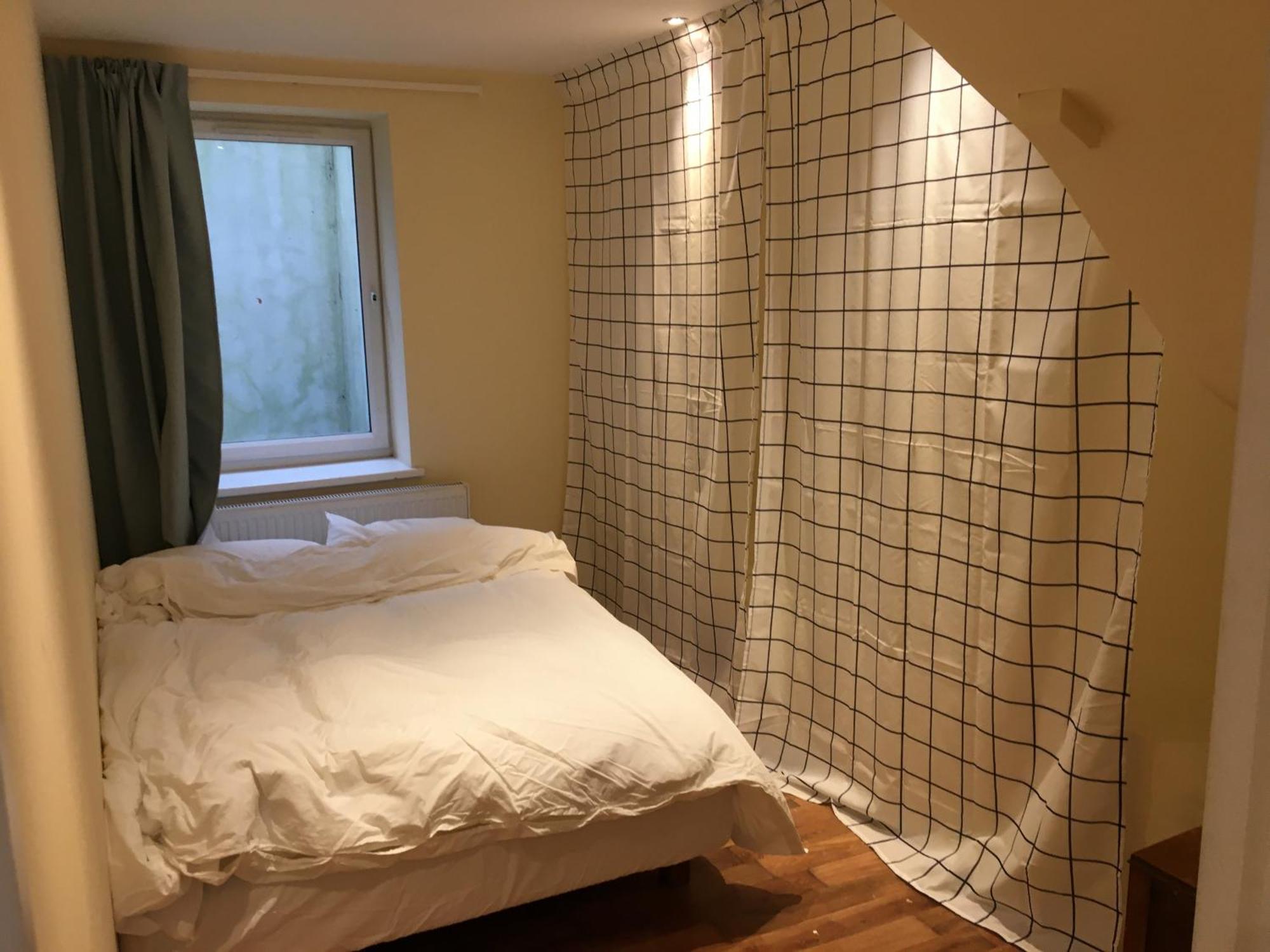 Spacious Duplex Flat Apartment London