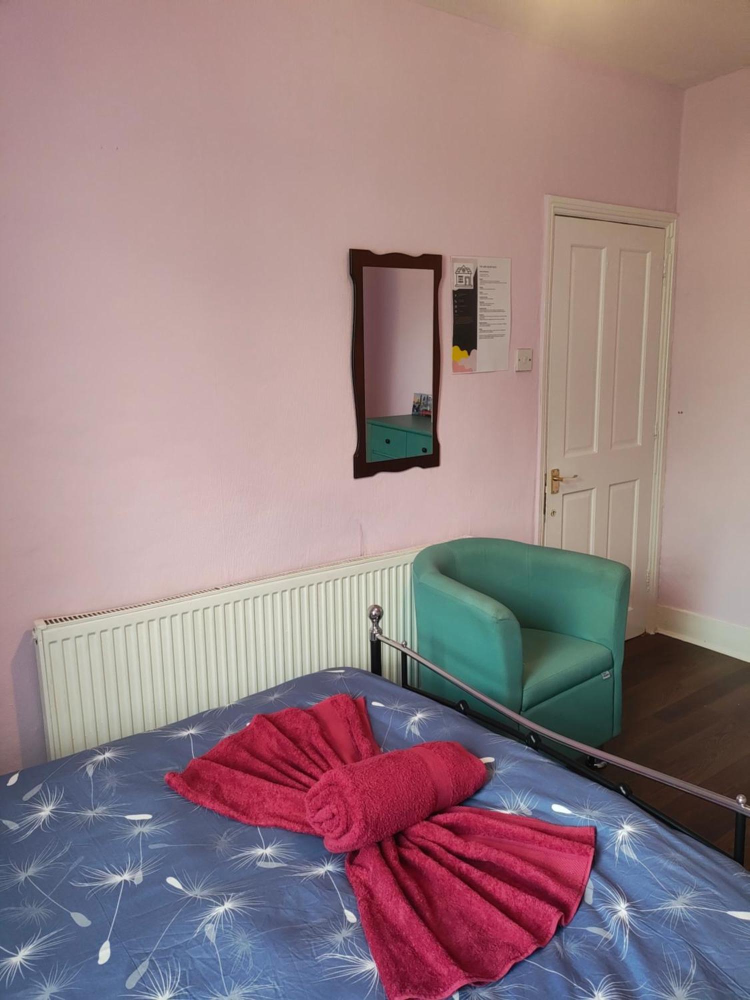 Charming Double Bed Retreat Gasthof *