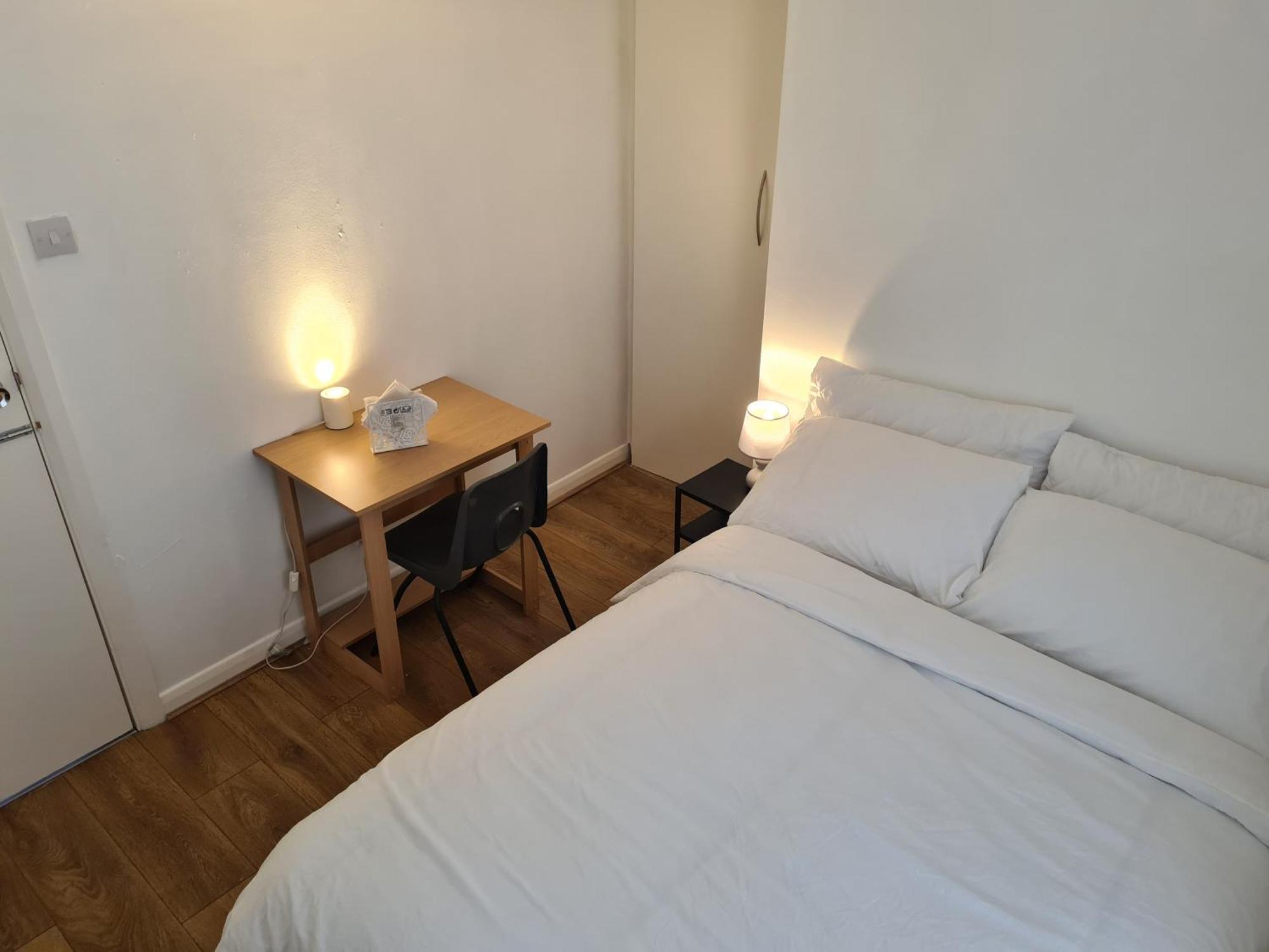 Casa de férias 4br-2ensuite-10mincentrallondon-sleeps11-parking