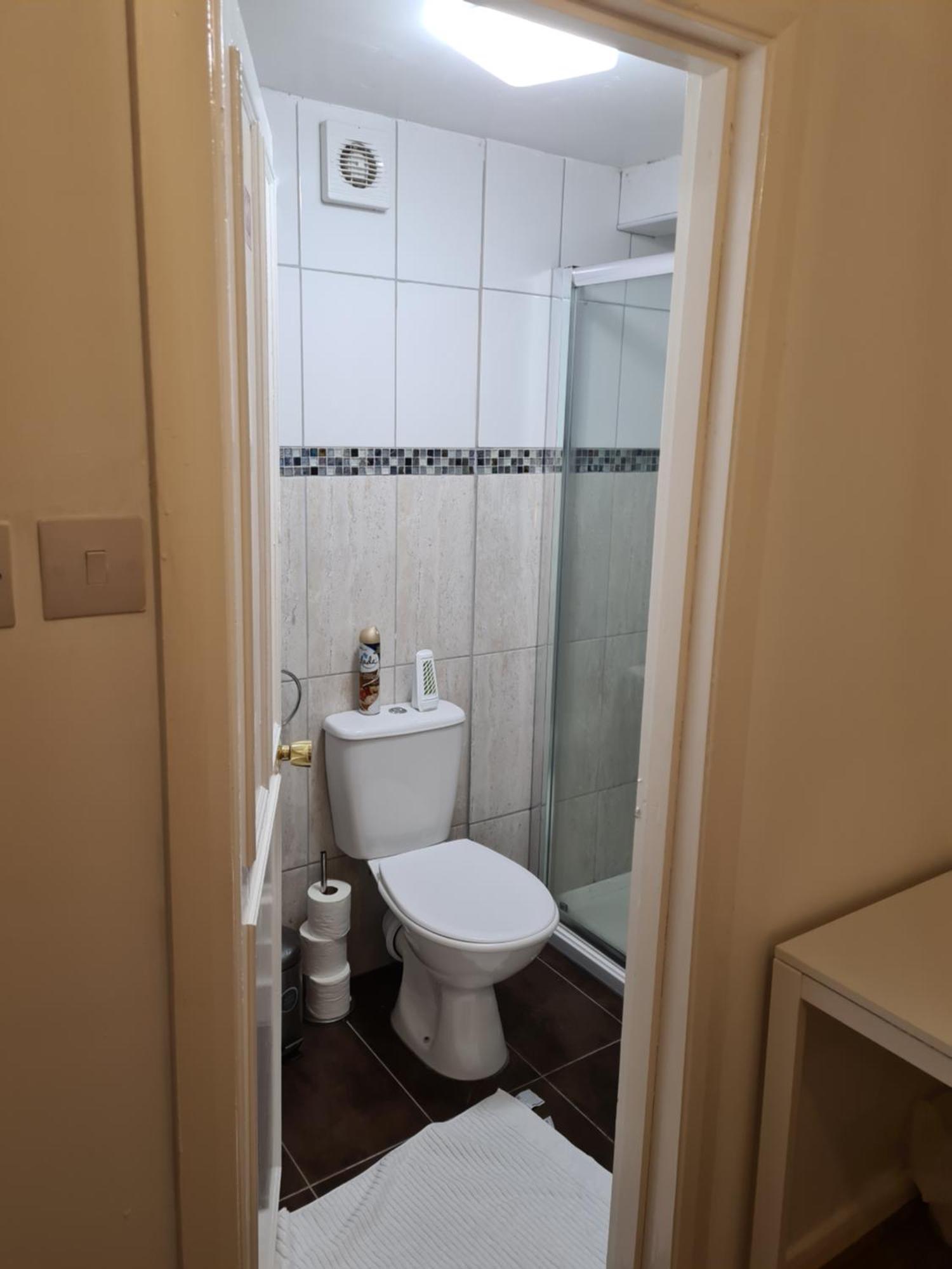 4br-2ensuite-10mincentrallondon-sleeps11-parking Casa de férias Londres