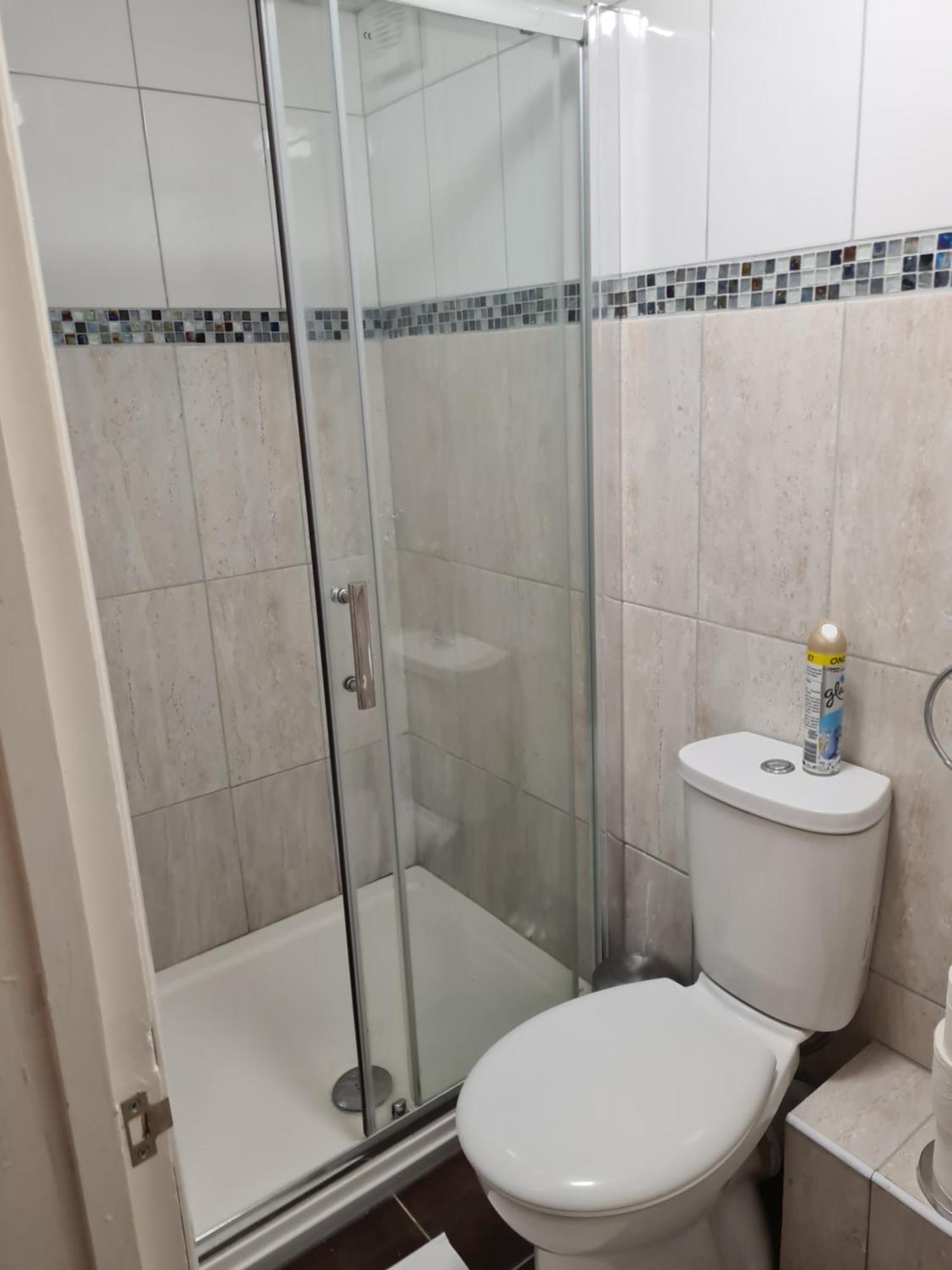 Casa de férias 4br-2ensuite-10mincentrallondon-sleeps11-parking Londres