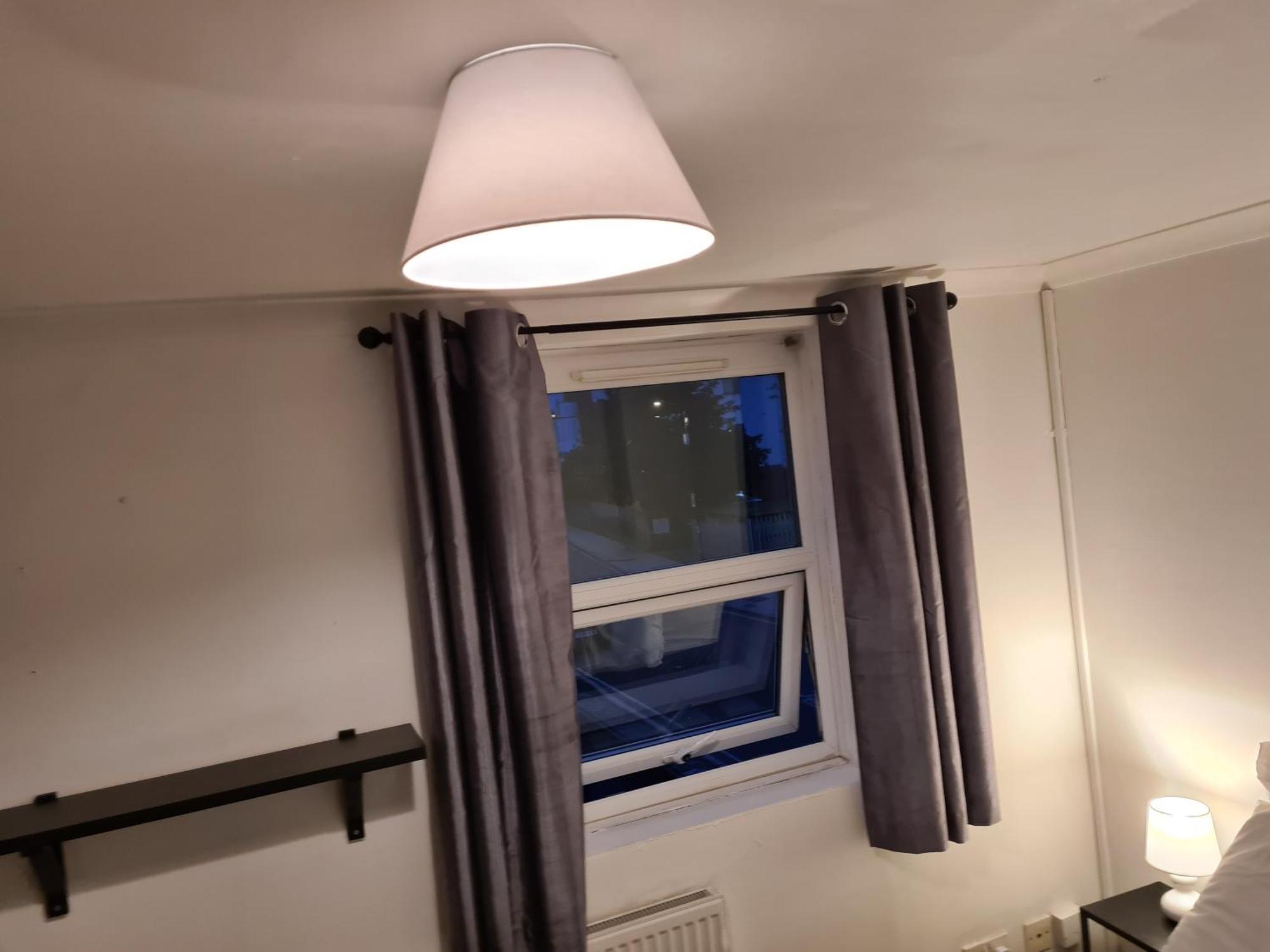 Casa de férias 4br-2ensuite-10mincentrallondon-sleeps11-parking *