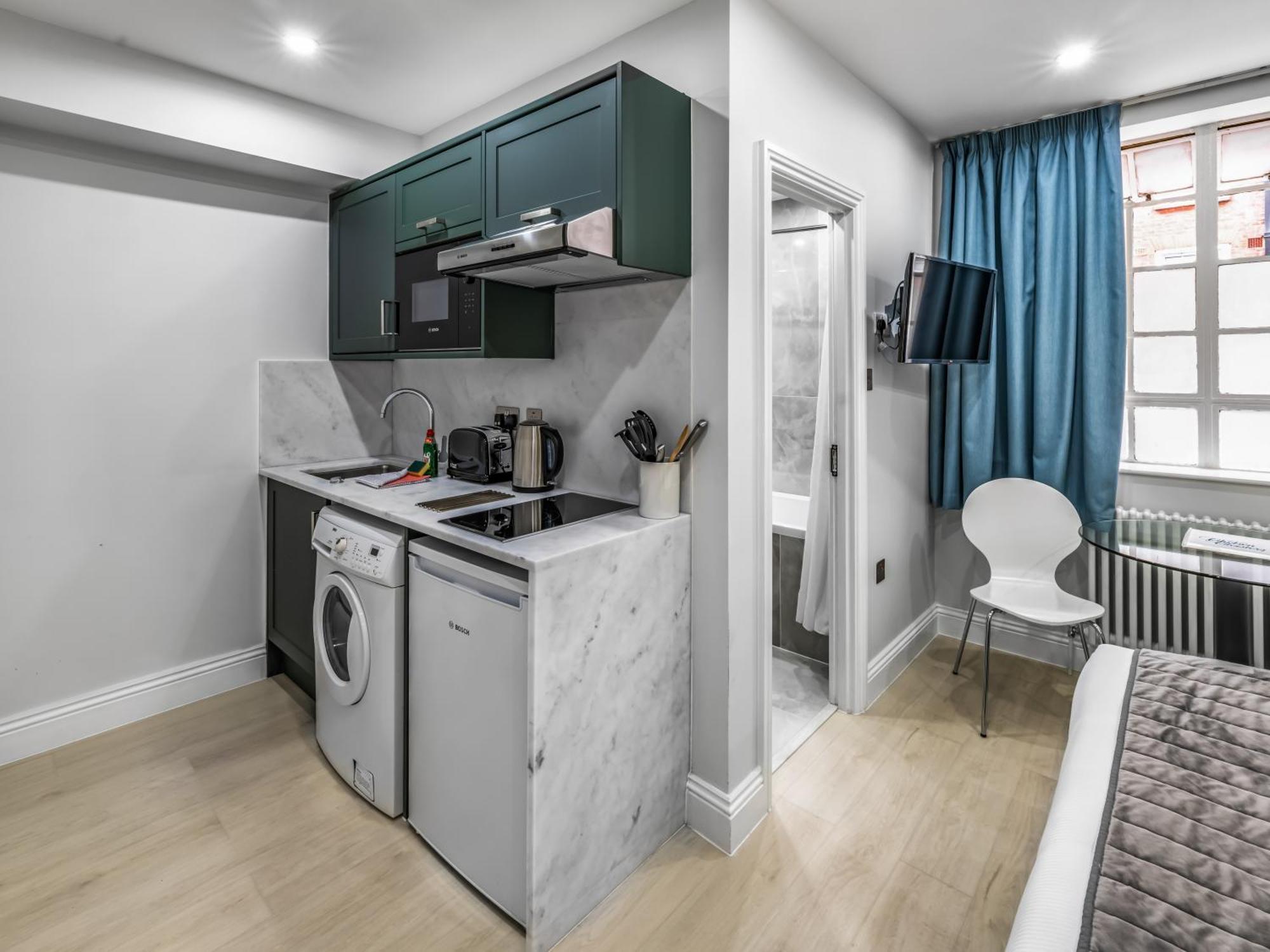 Apartment The Chelsea Cloisters Serviced