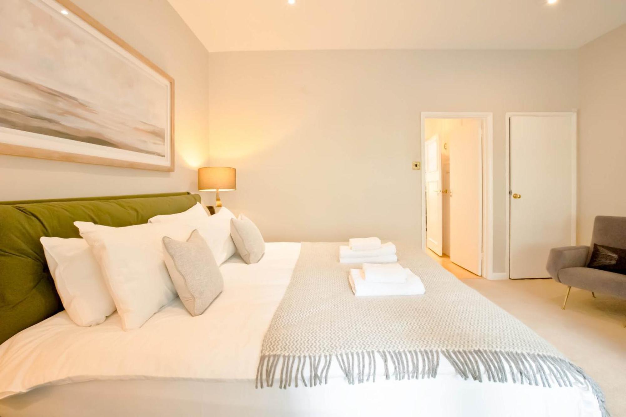 Primrose Hill Park Apartment London