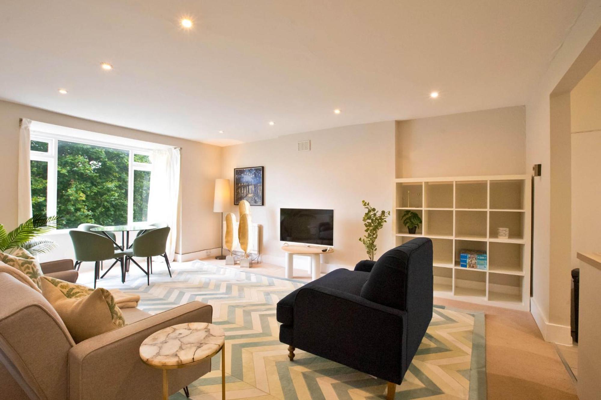 Primrose Hill Park Apartment *