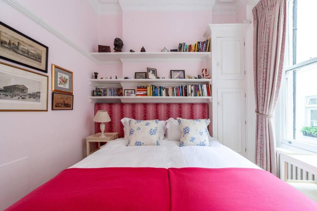 Apartment Elegant 2-bedroom Flat In South Kensington, *