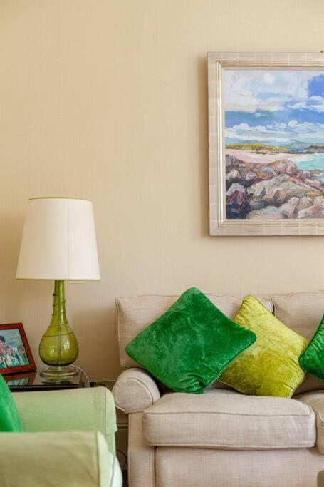 Elegant 2-bedroom Flat In South Kensington, Apartment London