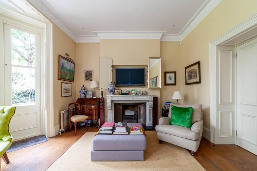 Apartment Elegant 2-bedroom Flat In South Kensington,