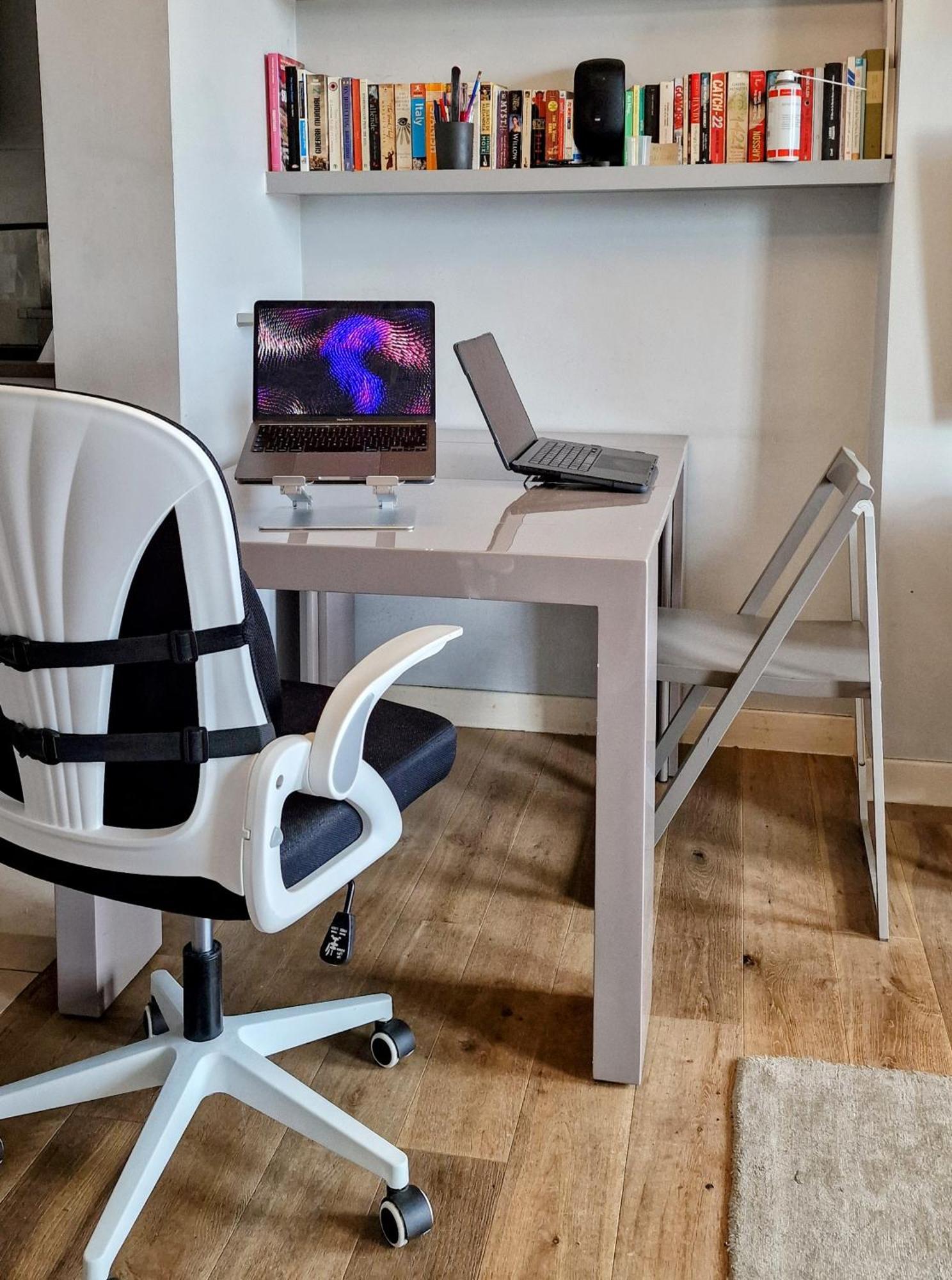 Stylish In Prime Brixton Location London