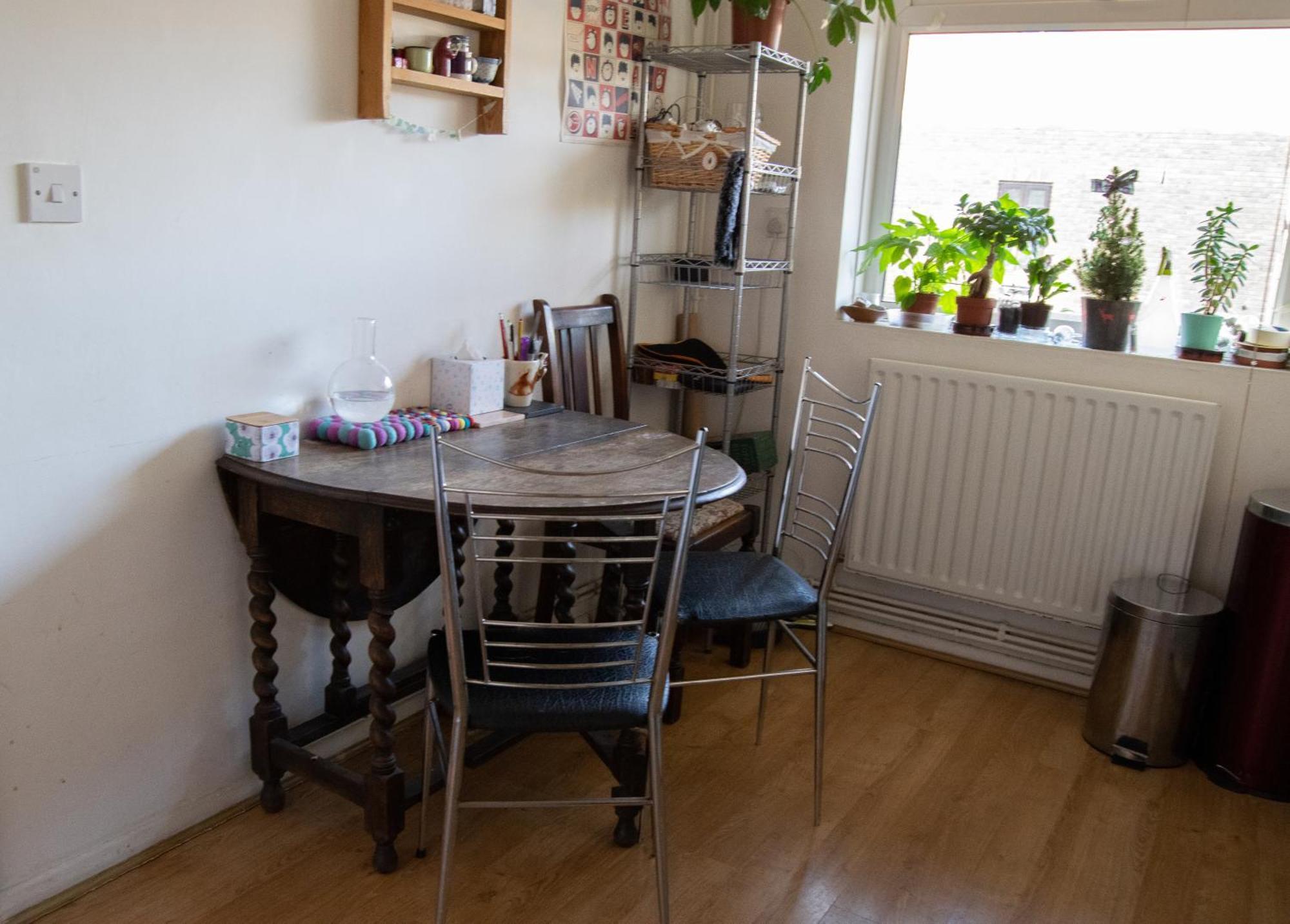 Characterful 1 Bedroom Flat Close To Dlr * Londres