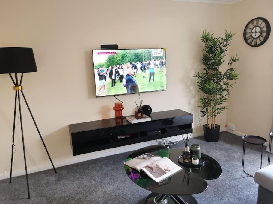 Cozy Near O2 Arena Guest house *