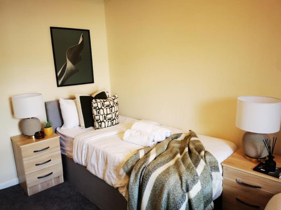 Guest house Cozy Near O2 Arena *