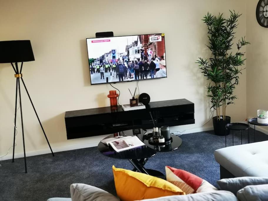 Cozy Near O2 Arena