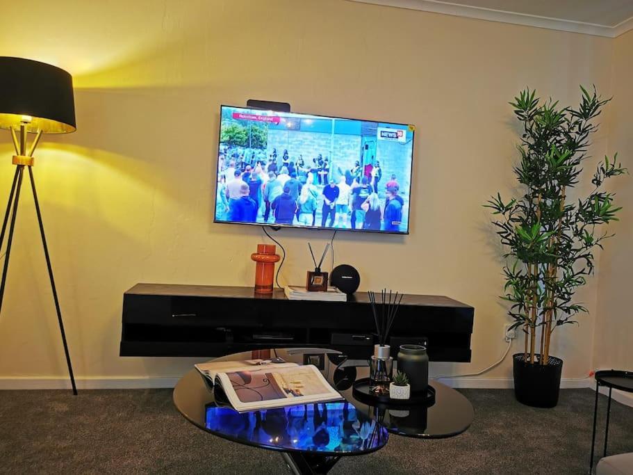 Guest house Cozy Near O2 Arena *