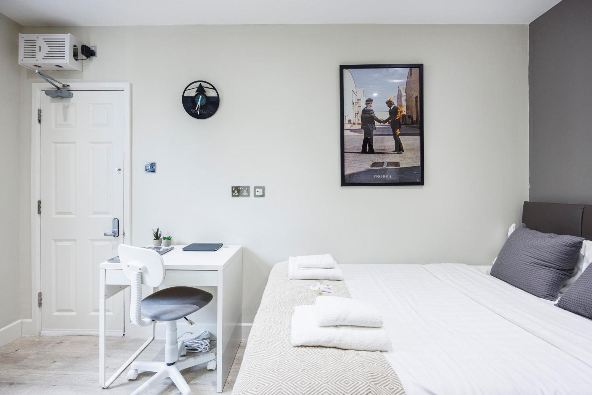Chic In Spitalfields, * London