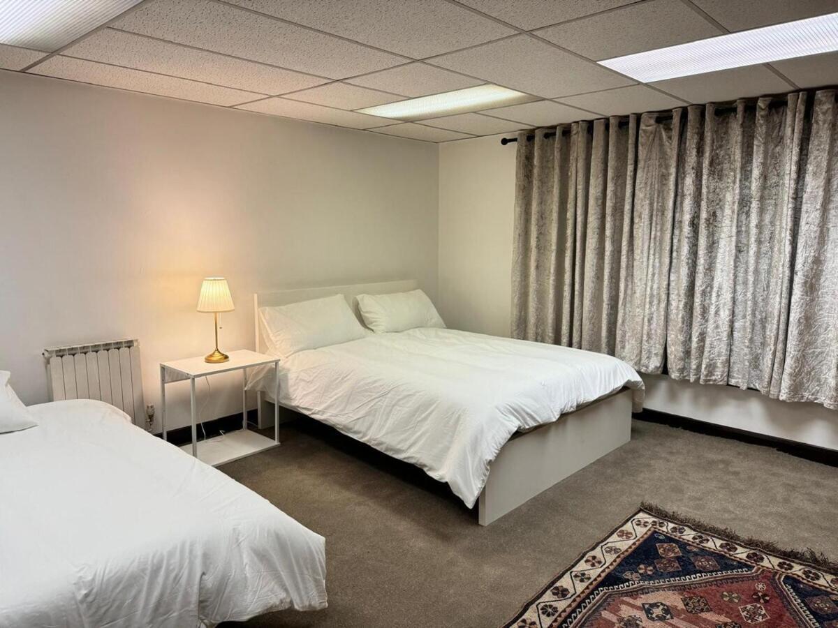Stockwell Station Apartment