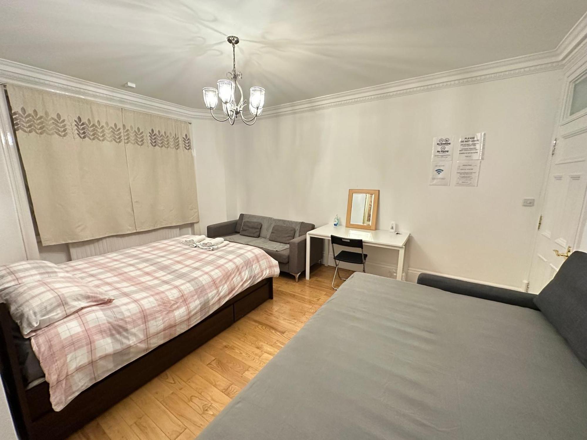 5 Minutes From Hyde Park And Oxford Street 5 Bedrooms In Apartment *
