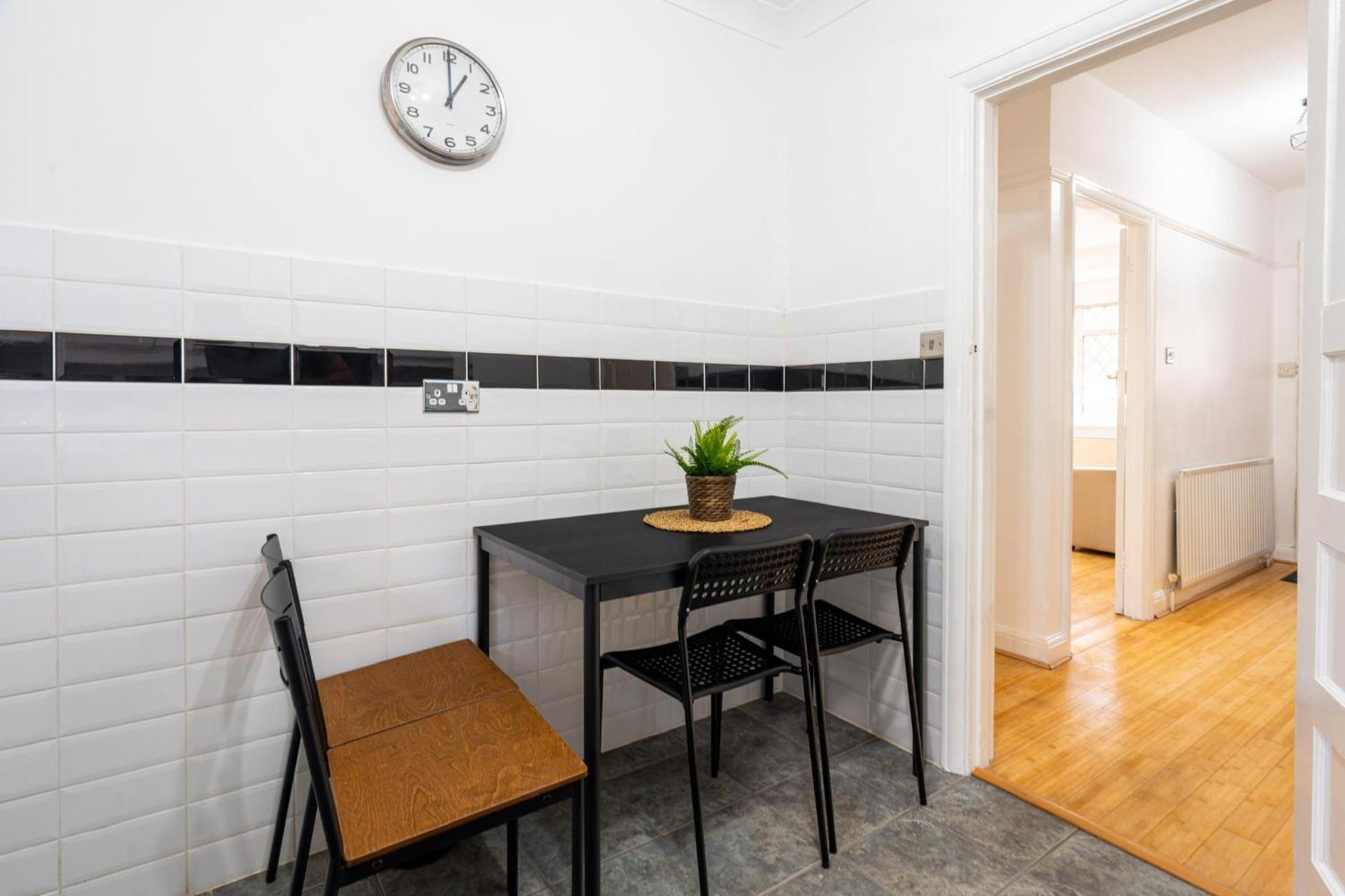 2 Bed, Wembley, Ealing, Apartamento *