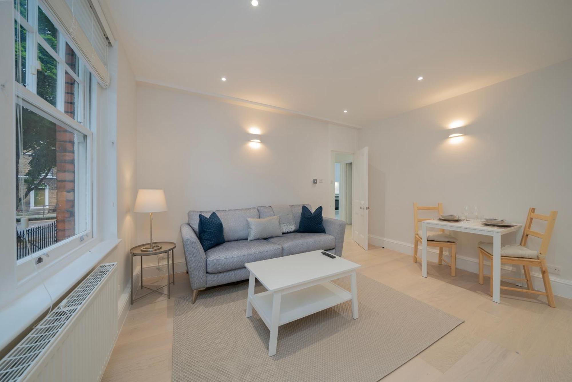 Apartment Bright & Stylish In