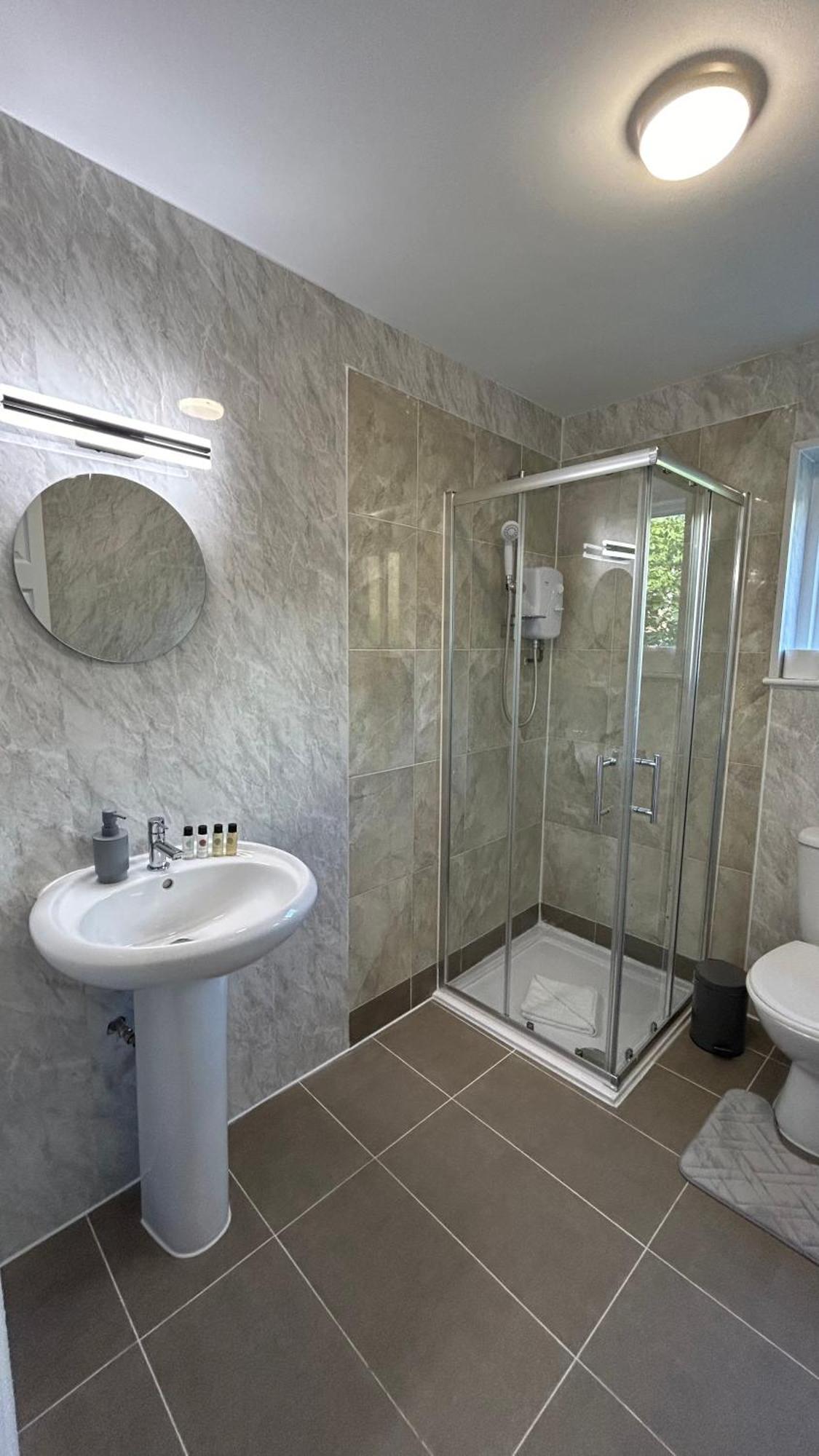 Ustay Fulham Apartment