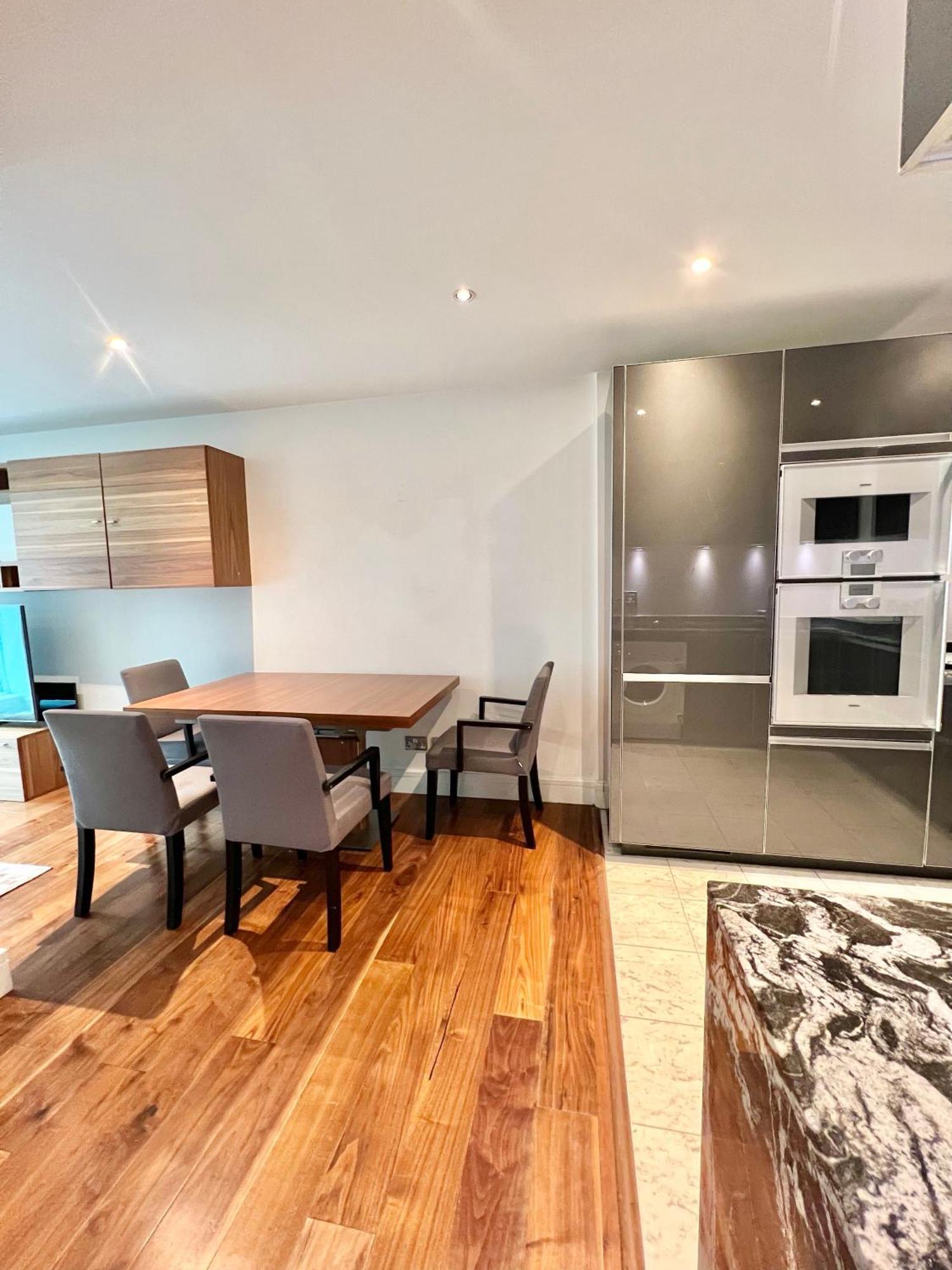 Apartamento Luxury River Apartments- Parliament *