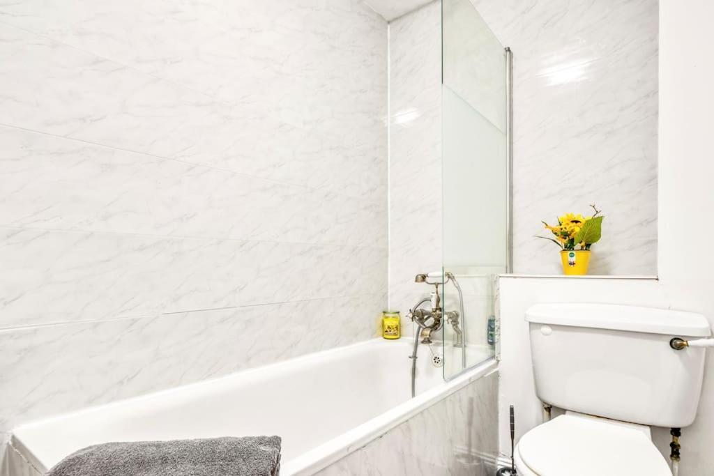 Apartment Very Tower Bridge - 2 Bdr - 2 Bath *