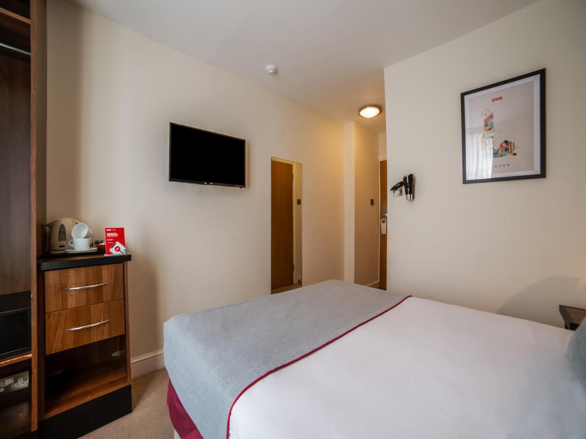 Elysee Hyde Park Hotel London