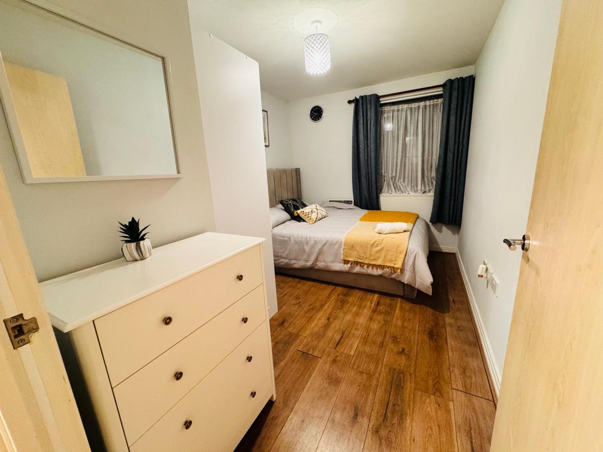 Homestay Trentham London