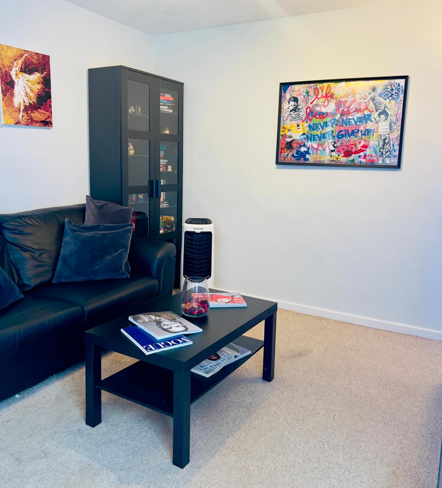 Charming And Spacious 1-bedroom Flat In Hampstead London