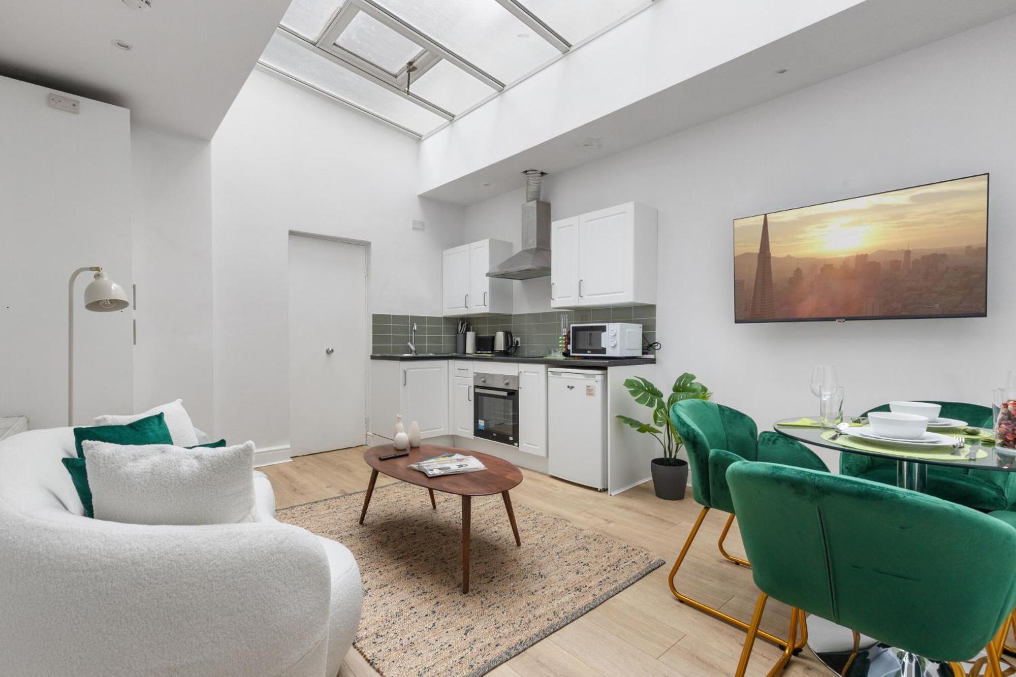 Luxury Boutique - La Reserve South Kensington * London