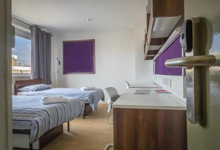 Apartment Lse Carr-saunders Hall London
