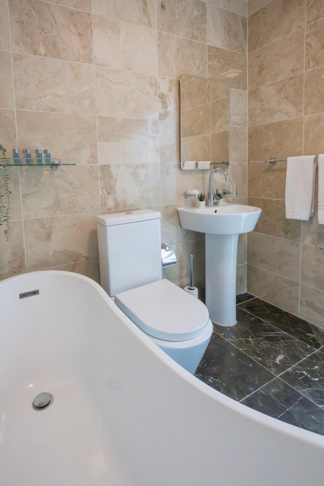 Apartment Finchley Road & By Primecityhosts London