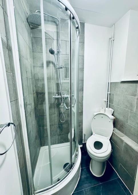 Urban Serenity South East 3 Bedroom House * London