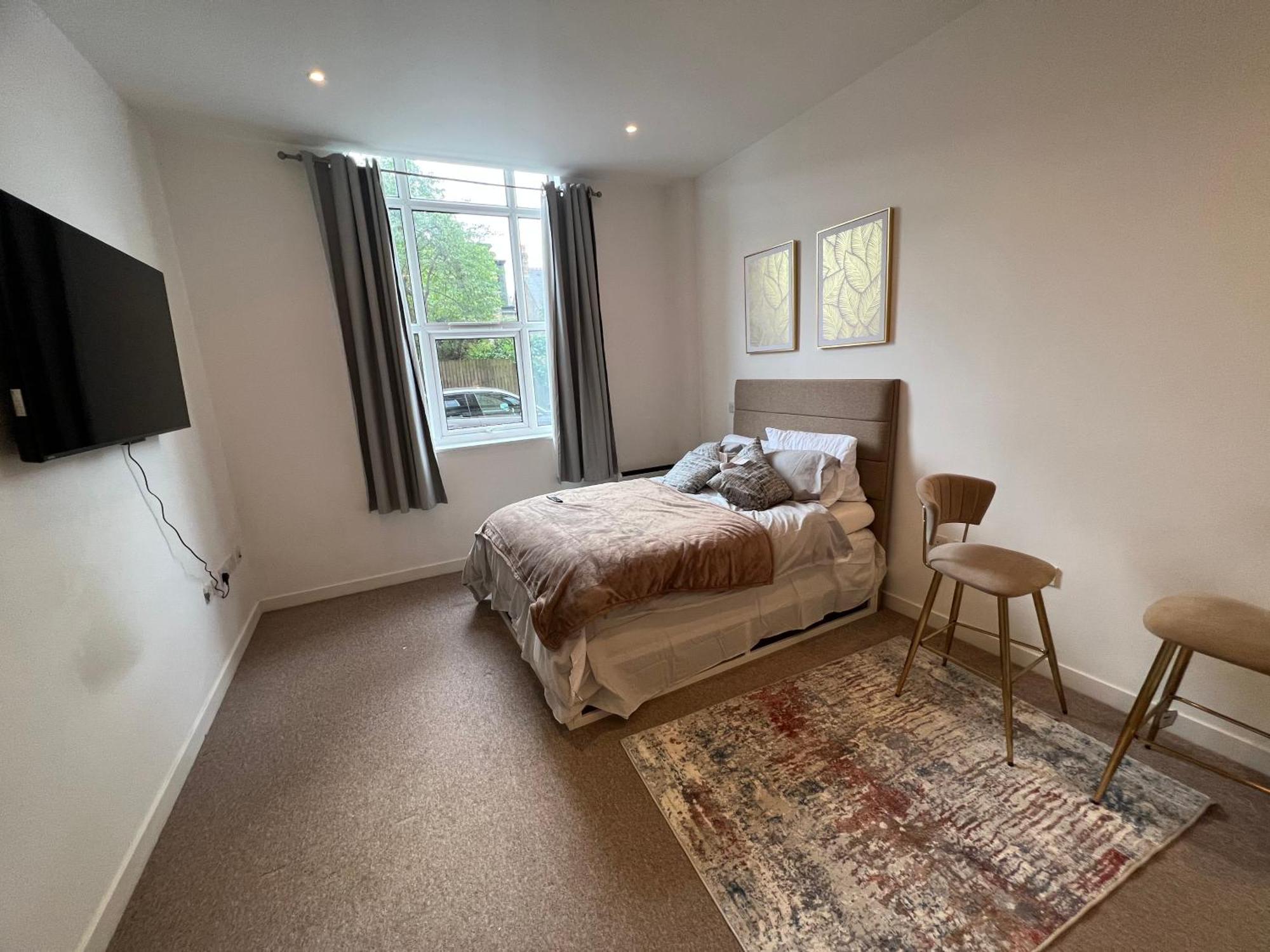 Apartment Luxury With Super Fast Wifi Gated Development London
