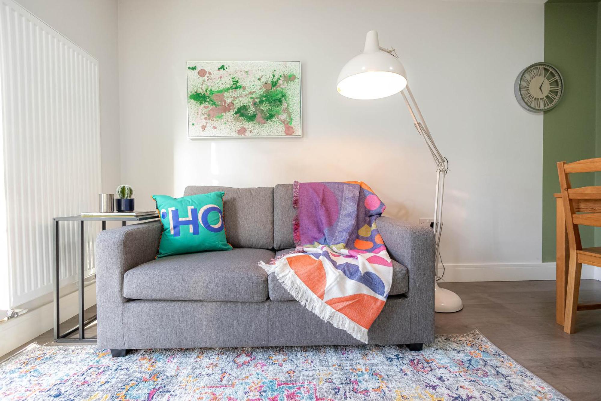 Charming Chalk Farm Apartment *