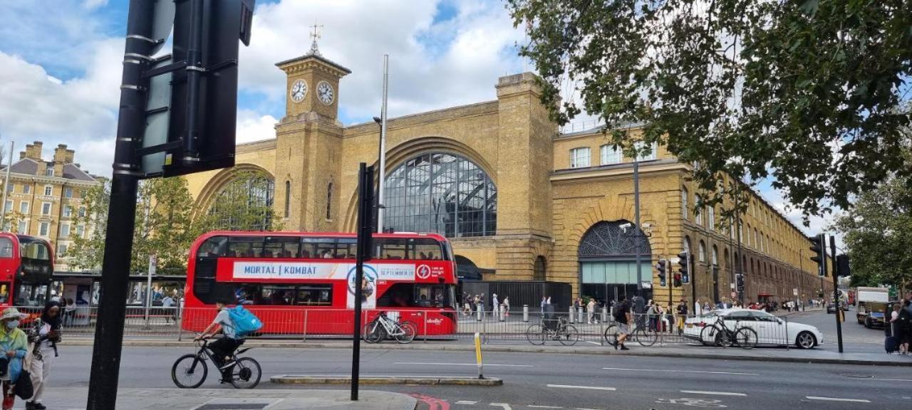 Entire Flat In King's Cross Apartment *