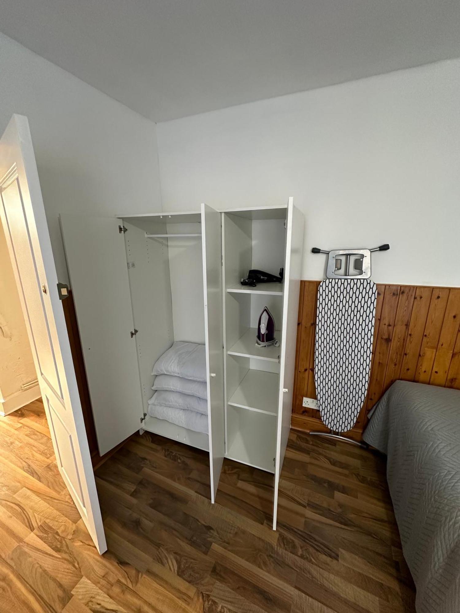 Ustay Fulham * London