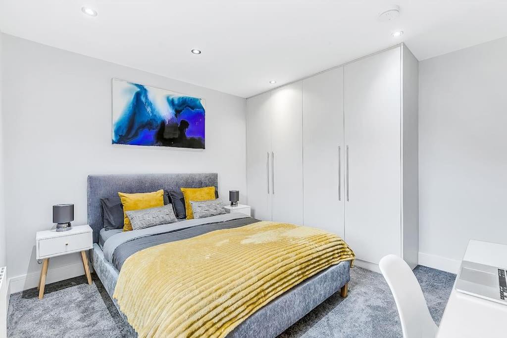 Lux St Johns Wood - Sleeps 7 Apartamento Londres