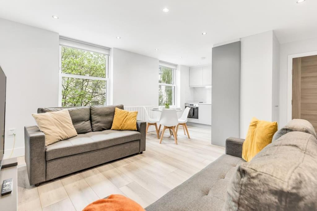 Lux St Johns Wood - Sleeps 7 Apartamento Londres