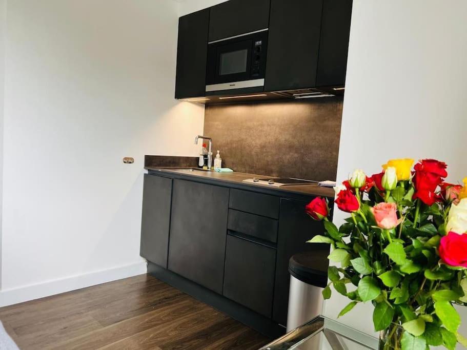 Modern 1 Bedroom Near Harrods * London