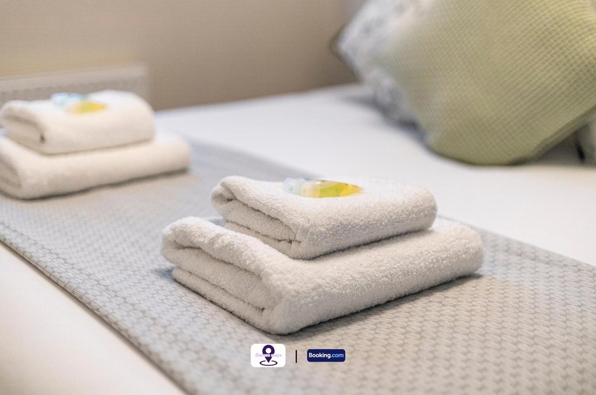 Apartment Last-minute Grabs ! Limited Time L Exclusive On 2 Bedroom, High Spec Luxury Flat By Finesse Short Lets & Serviced With Free Wifi *