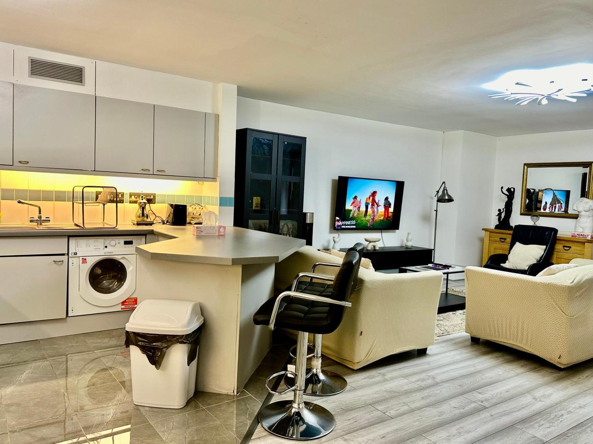 Apartment Bright 1br Flat Walk To Hyde Park, Queensway And Paddington *