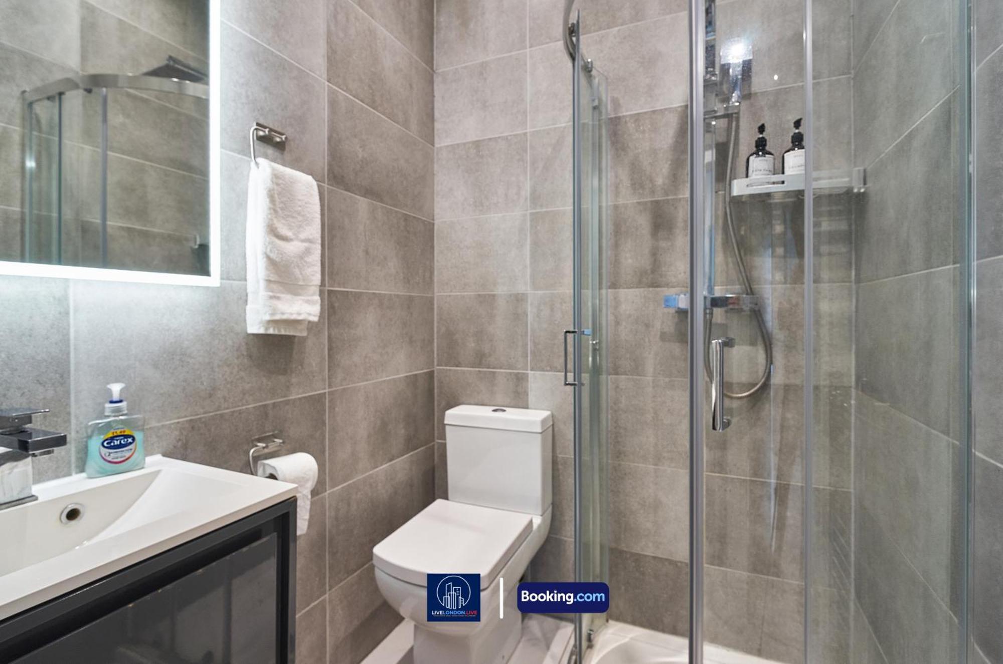 Last-minute Offers L Exclusive Offer L Delightful 2-bedroom In Tufnell Park L Sleeps Up To 5 Guests L By Live Short Lets & Serviced L Apartment London