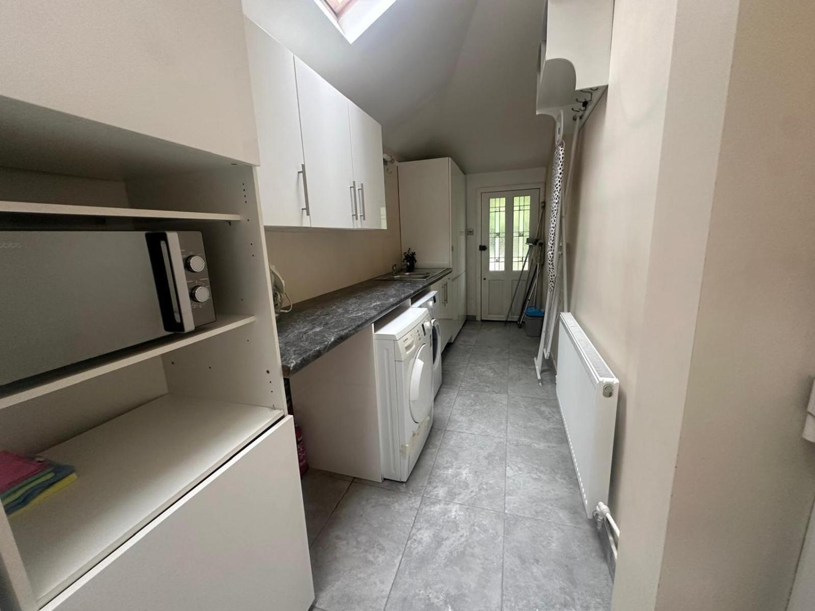 Holiday home Luxurious Living 4 Bedroom